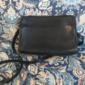 Vintage Coach crossbody